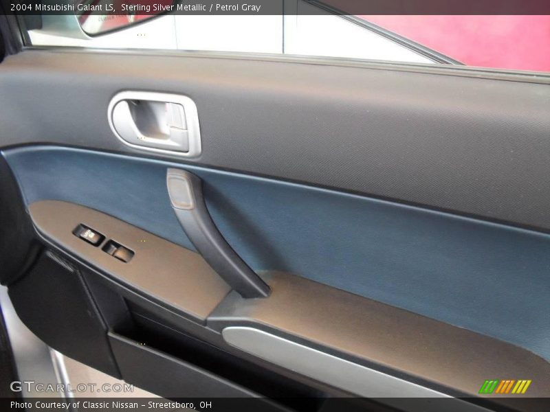 Sterling Silver Metallic / Petrol Gray 2004 Mitsubishi Galant LS