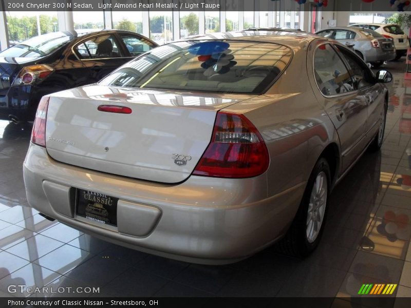 Light Almond Pearl Metallic / Light Taupe 2004 Chrysler 300 M Sedan