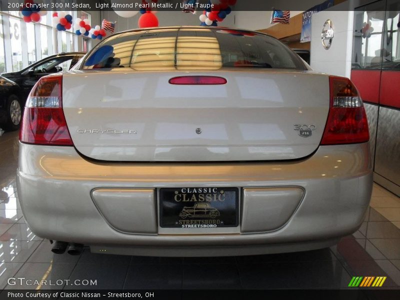 Light Almond Pearl Metallic / Light Taupe 2004 Chrysler 300 M Sedan