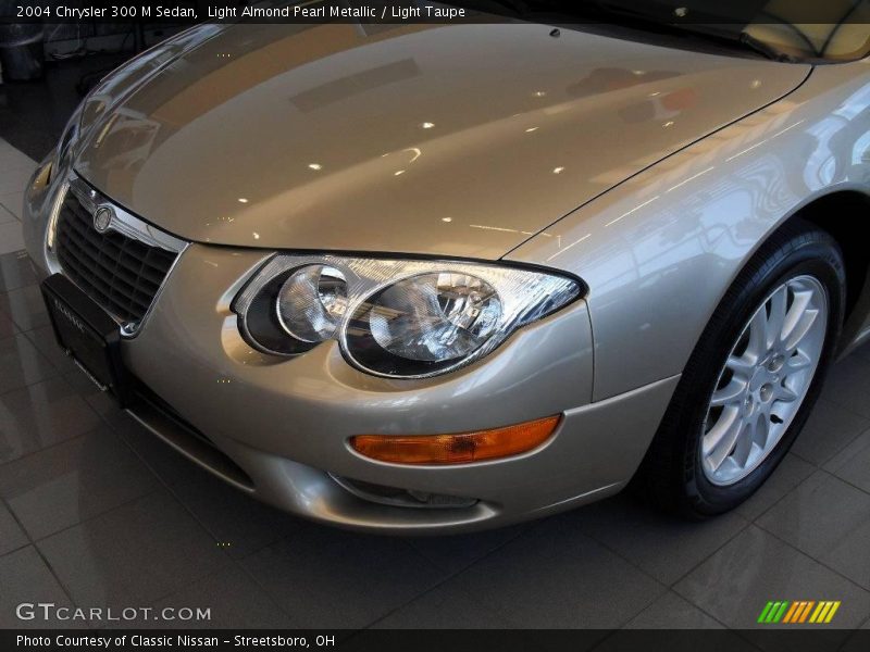 Light Almond Pearl Metallic / Light Taupe 2004 Chrysler 300 M Sedan