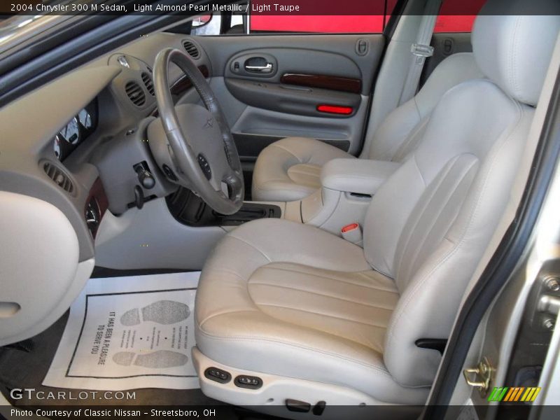Light Almond Pearl Metallic / Light Taupe 2004 Chrysler 300 M Sedan
