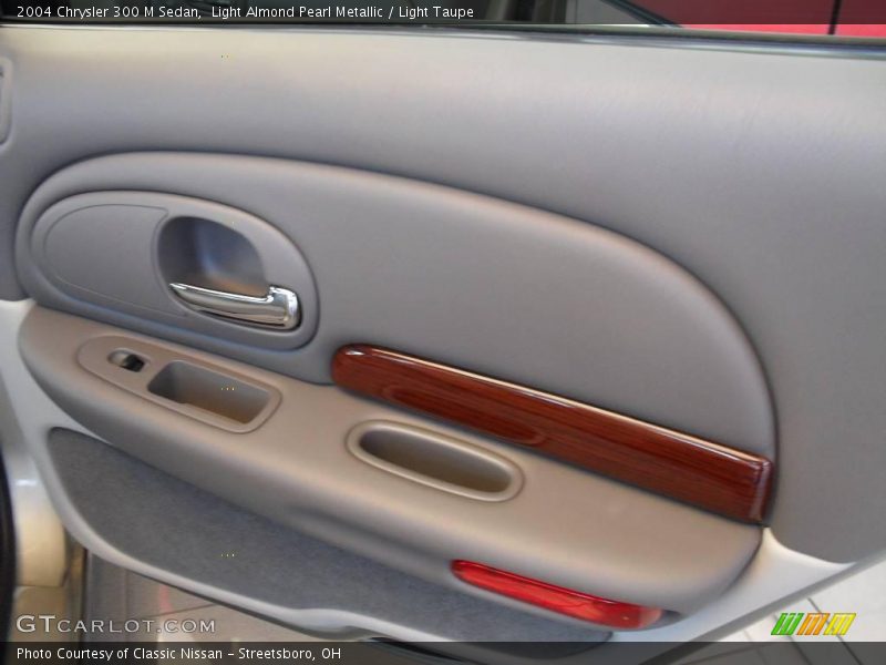 Light Almond Pearl Metallic / Light Taupe 2004 Chrysler 300 M Sedan