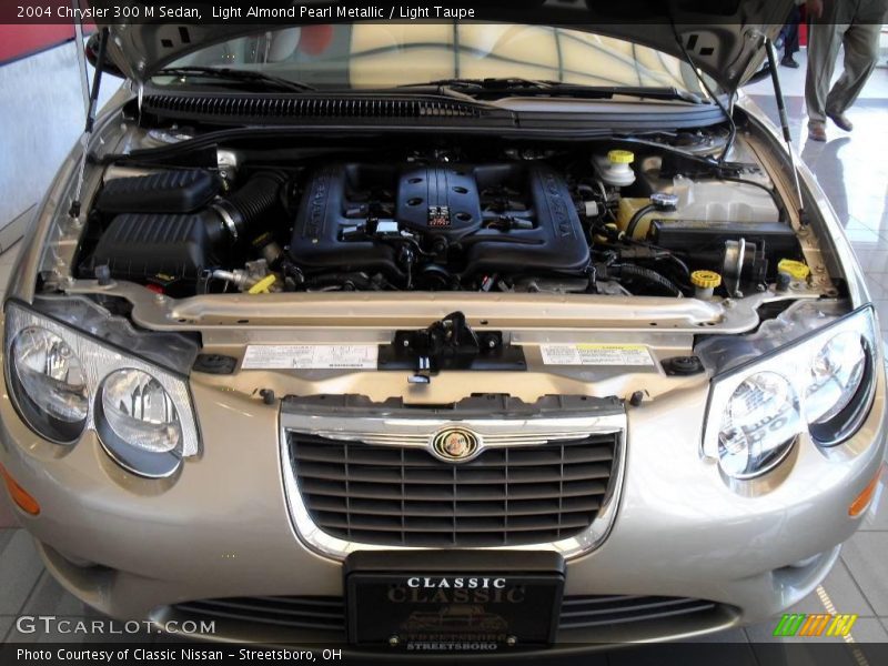Light Almond Pearl Metallic / Light Taupe 2004 Chrysler 300 M Sedan