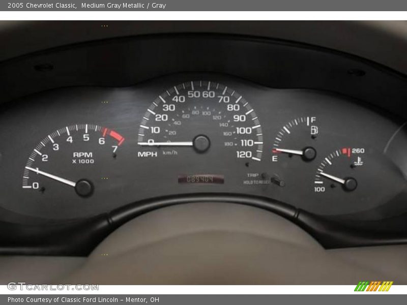 Medium Gray Metallic / Gray 2005 Chevrolet Classic