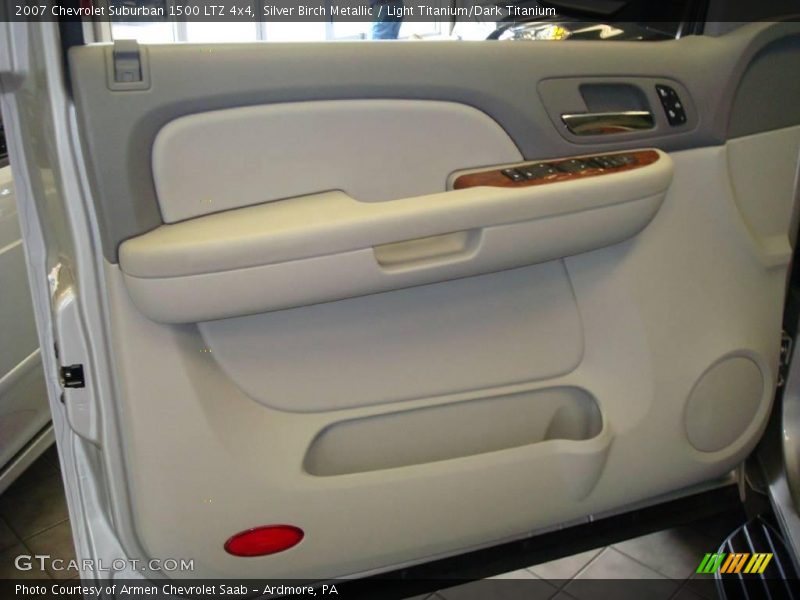 Silver Birch Metallic / Light Titanium/Dark Titanium 2007 Chevrolet Suburban 1500 LTZ 4x4