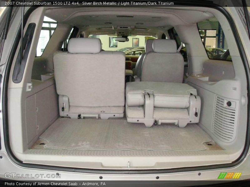 Silver Birch Metallic / Light Titanium/Dark Titanium 2007 Chevrolet Suburban 1500 LTZ 4x4