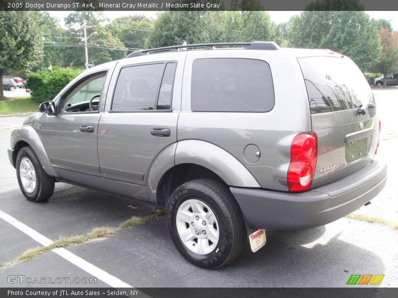 Mineral Gray Metallic / Medium Slate Gray 2005 Dodge Durango ST 4x4