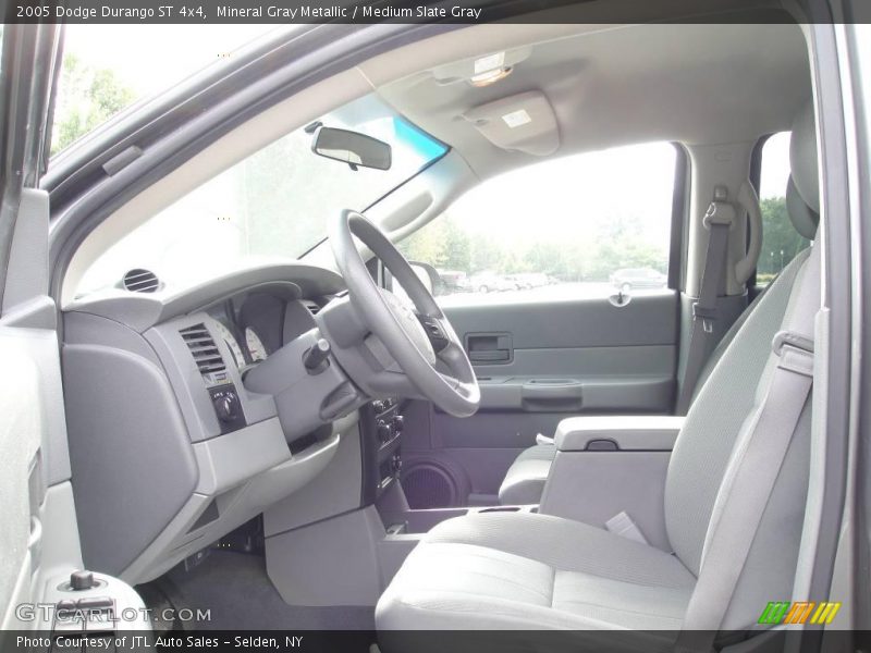 Mineral Gray Metallic / Medium Slate Gray 2005 Dodge Durango ST 4x4