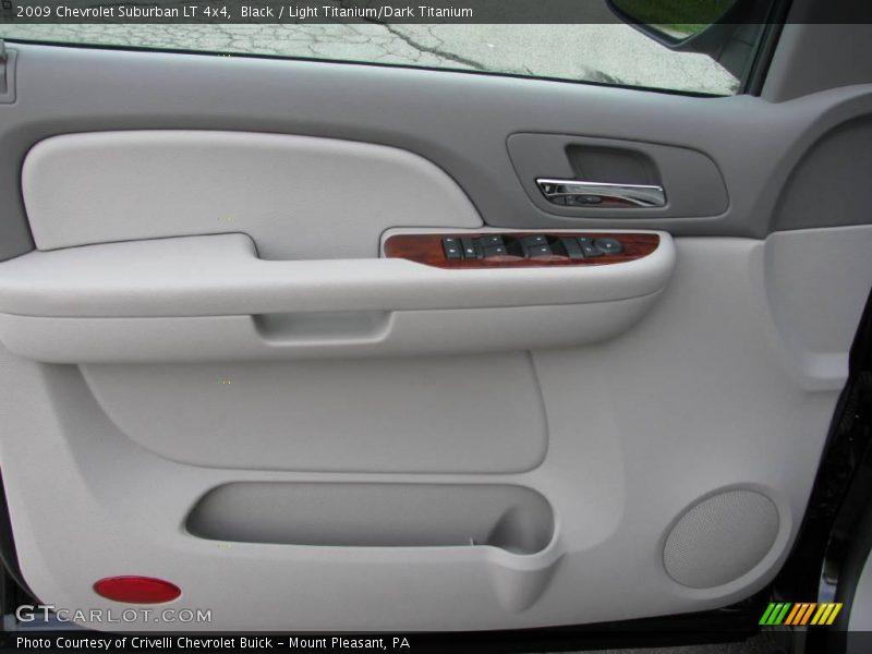 Black / Light Titanium/Dark Titanium 2009 Chevrolet Suburban LT 4x4