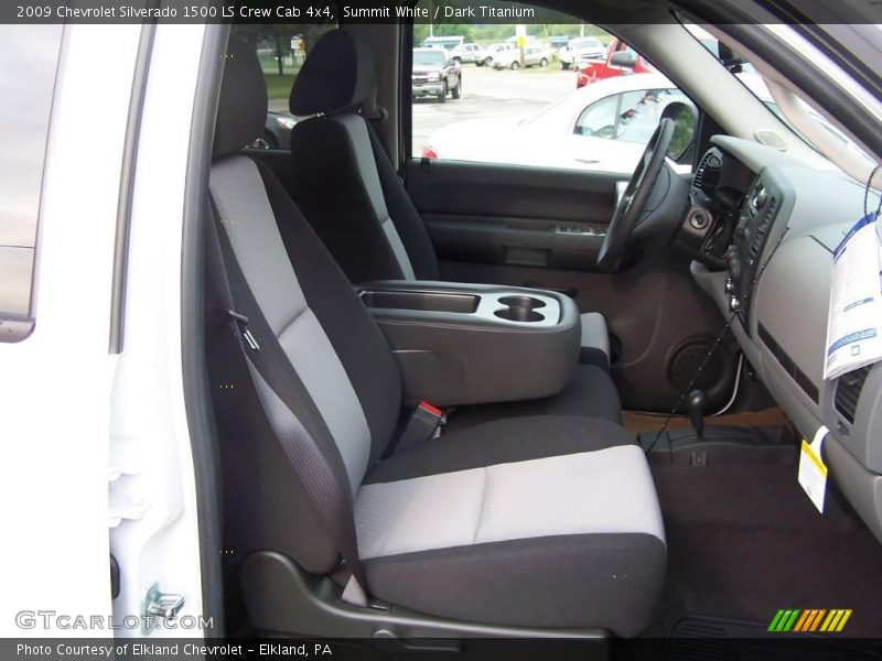 Summit White / Dark Titanium 2009 Chevrolet Silverado 1500 LS Crew Cab 4x4