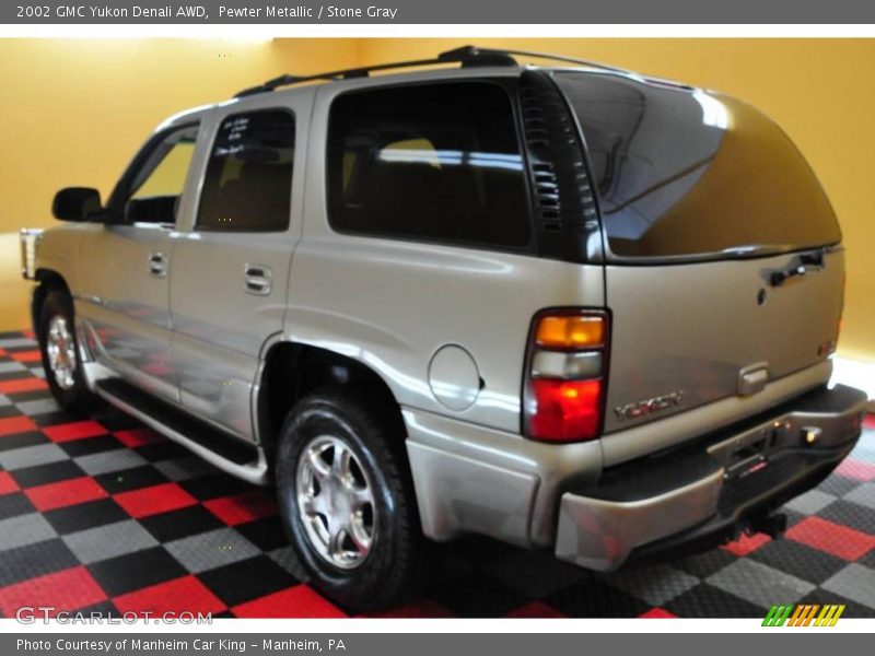 Pewter Metallic / Stone Gray 2002 GMC Yukon Denali AWD