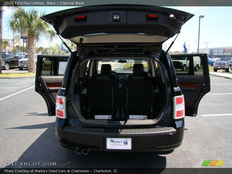 Black / Charcoal Black 2009 Ford Flex Limited