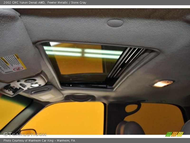 Pewter Metallic / Stone Gray 2002 GMC Yukon Denali AWD