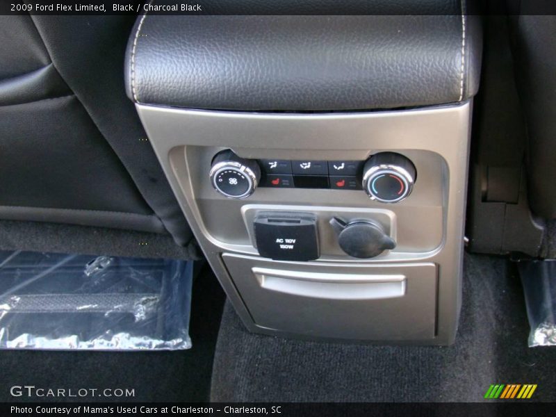 Black / Charcoal Black 2009 Ford Flex Limited