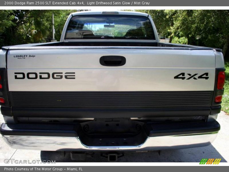 Light Driftwood Satin Glow / Mist Gray 2000 Dodge Ram 2500 SLT Extended Cab 4x4