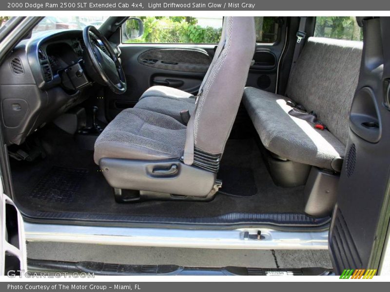 Light Driftwood Satin Glow / Mist Gray 2000 Dodge Ram 2500 SLT Extended Cab 4x4