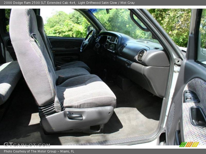 Light Driftwood Satin Glow / Mist Gray 2000 Dodge Ram 2500 SLT Extended Cab 4x4