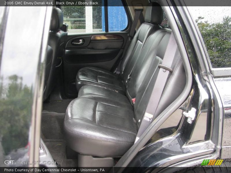 Black Onyx / Ebony Black 2006 GMC Envoy Denali 4x4
