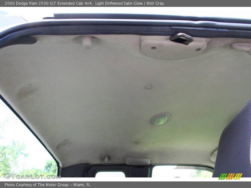 Light Driftwood Satin Glow / Mist Gray 2000 Dodge Ram 2500 SLT Extended Cab 4x4