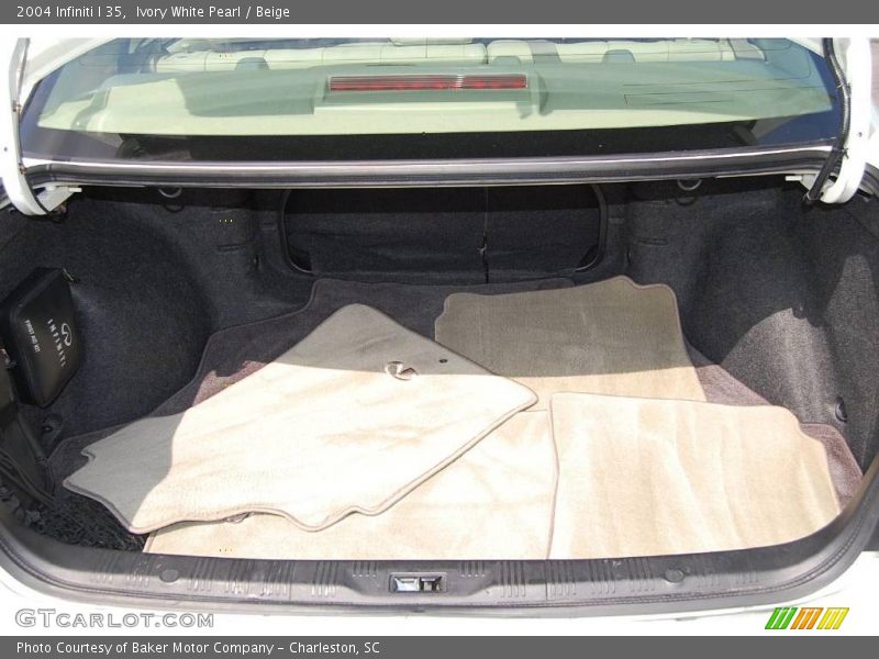 Ivory White Pearl / Beige 2004 Infiniti I 35