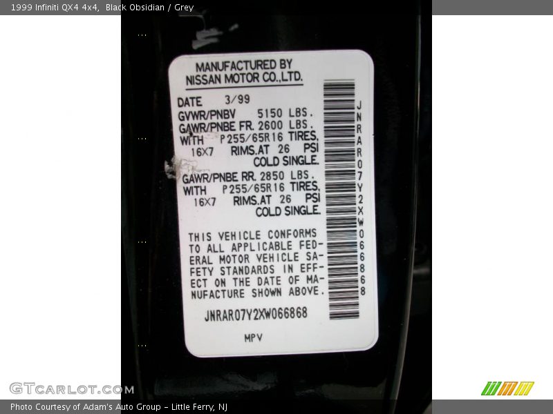 Black Obsidian / Grey 1999 Infiniti QX4 4x4