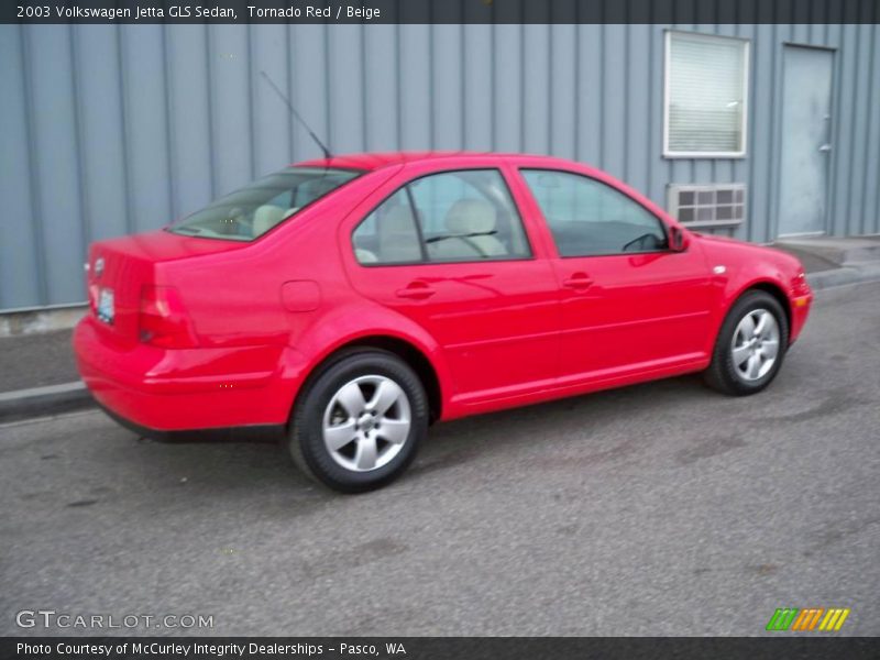 Tornado Red / Beige 2003 Volkswagen Jetta GLS Sedan