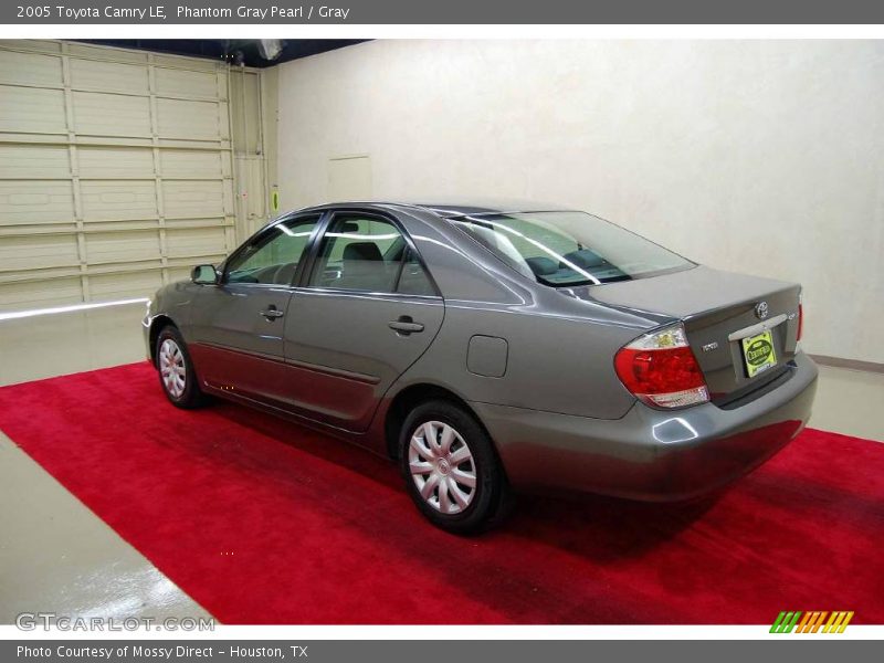 Phantom Gray Pearl / Gray 2005 Toyota Camry LE