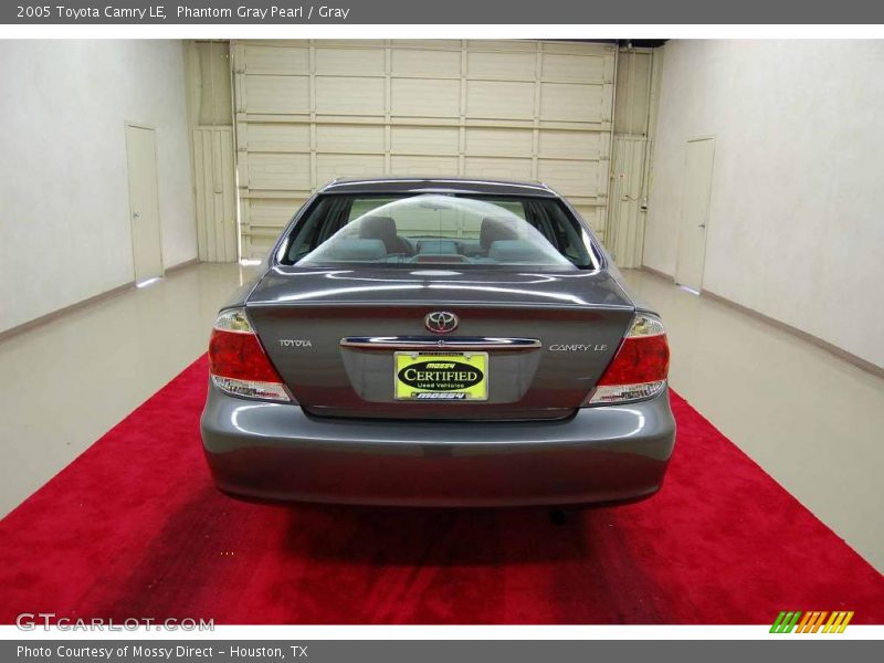 Phantom Gray Pearl / Gray 2005 Toyota Camry LE