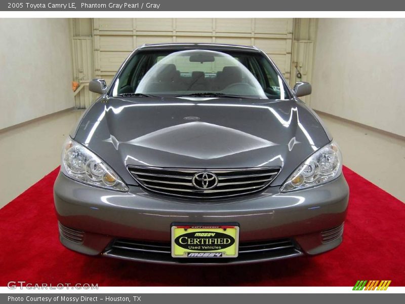 Phantom Gray Pearl / Gray 2005 Toyota Camry LE