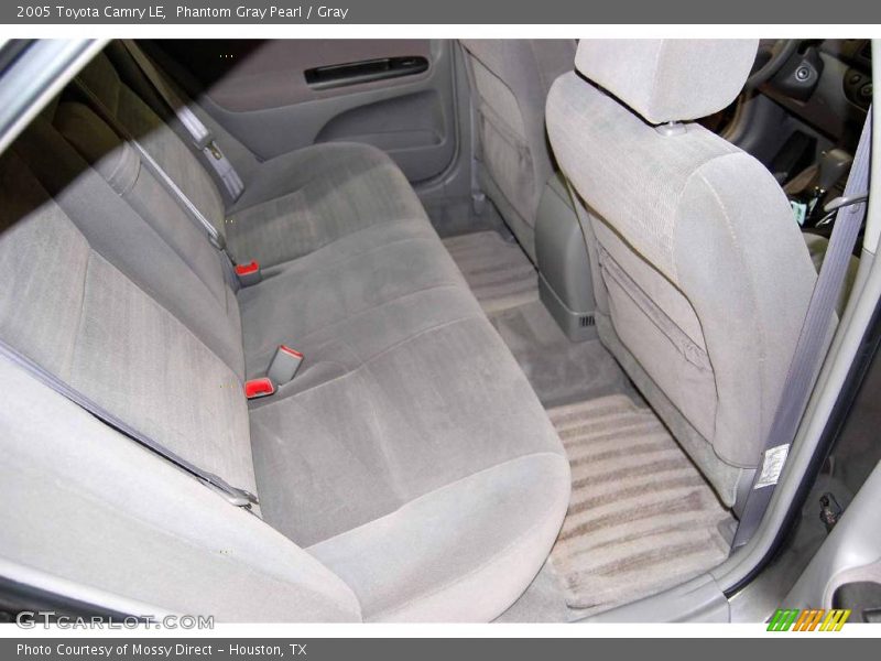 Phantom Gray Pearl / Gray 2005 Toyota Camry LE