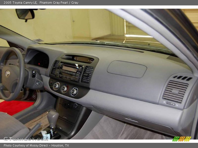 Phantom Gray Pearl / Gray 2005 Toyota Camry LE