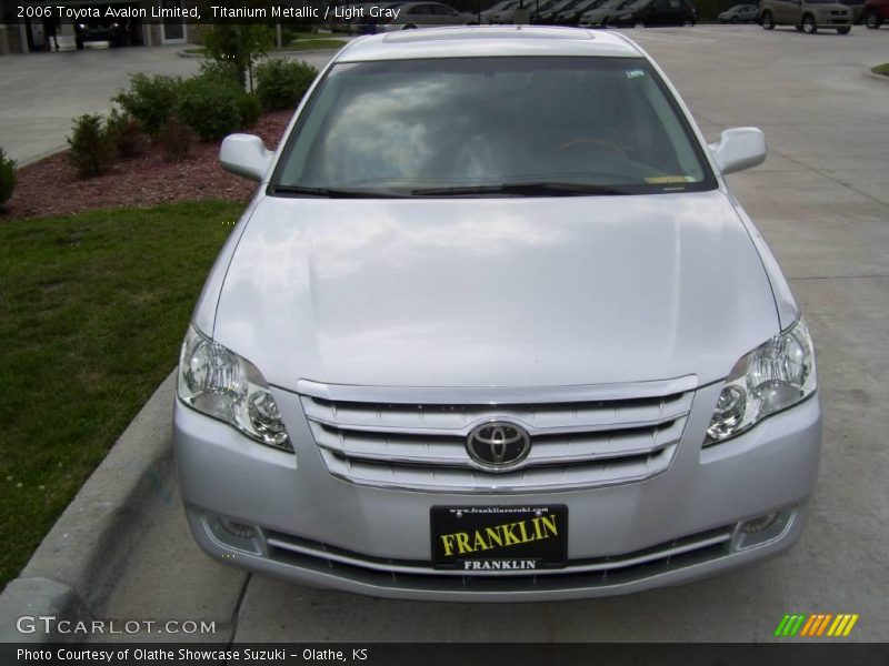Titanium Metallic / Light Gray 2006 Toyota Avalon Limited