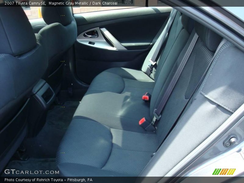 Magnetic Gray Metallic / Dark Charcoal 2007 Toyota Camry SE