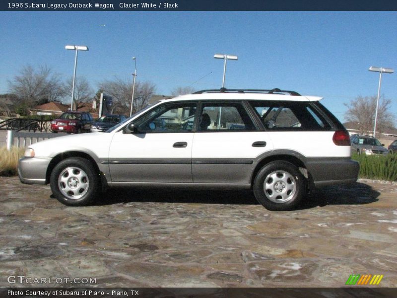 Glacier White / Black 1996 Subaru Legacy Outback Wagon