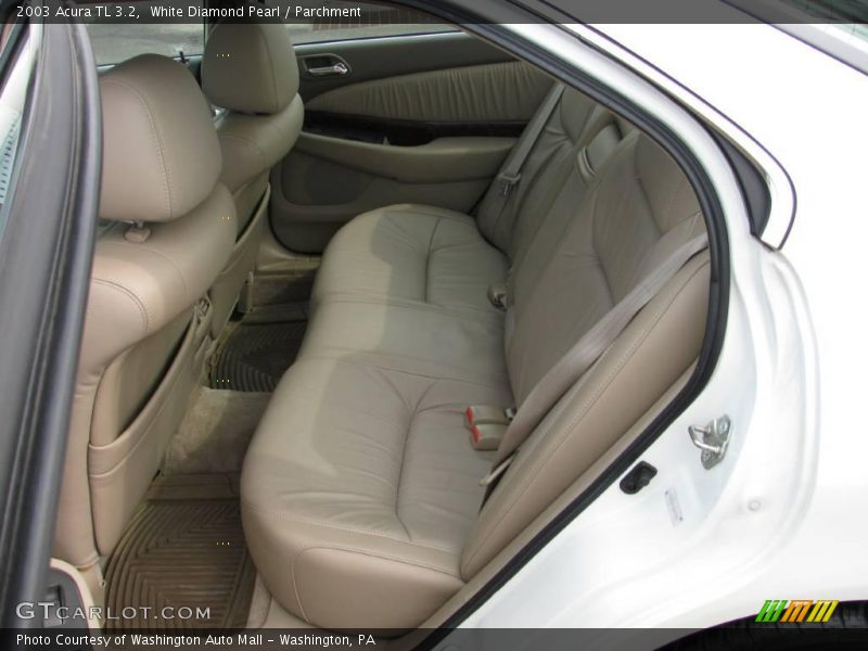 White Diamond Pearl / Parchment 2003 Acura TL 3.2
