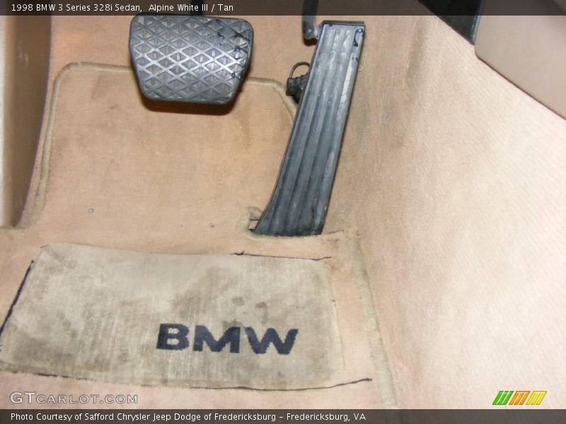 Alpine White III / Tan 1998 BMW 3 Series 328i Sedan