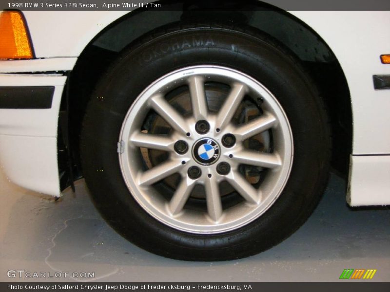Alpine White III / Tan 1998 BMW 3 Series 328i Sedan