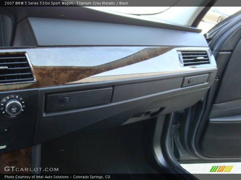 Titanium Grey Metallic / Black 2007 BMW 5 Series 530xi Sport Wagon