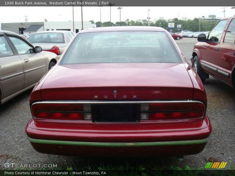 Medium Garnet Red Metallic / Red 1996 Buick Park Avenue