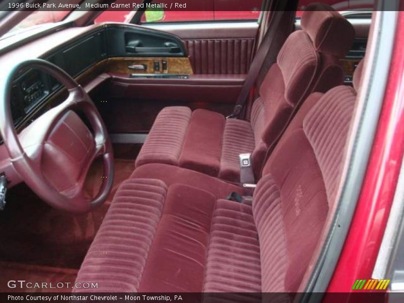 Medium Garnet Red Metallic / Red 1996 Buick Park Avenue