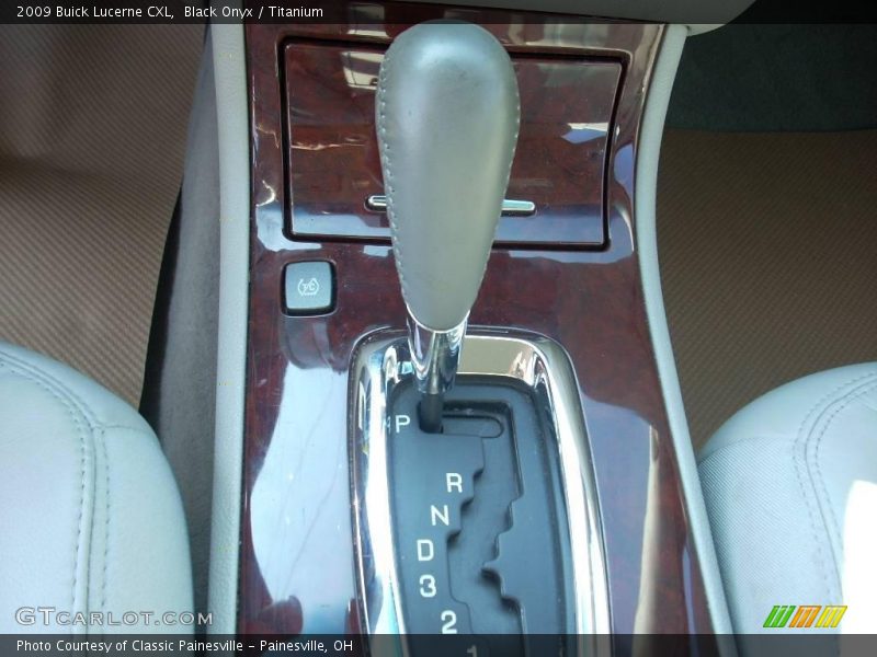 Black Onyx / Titanium 2009 Buick Lucerne CXL