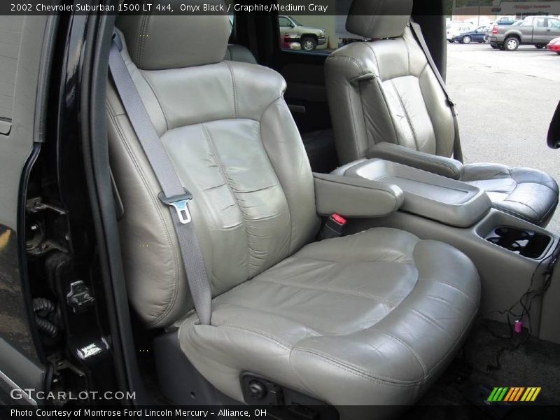 Onyx Black / Graphite/Medium Gray 2002 Chevrolet Suburban 1500 LT 4x4