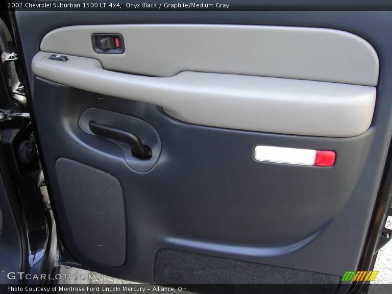 Onyx Black / Graphite/Medium Gray 2002 Chevrolet Suburban 1500 LT 4x4