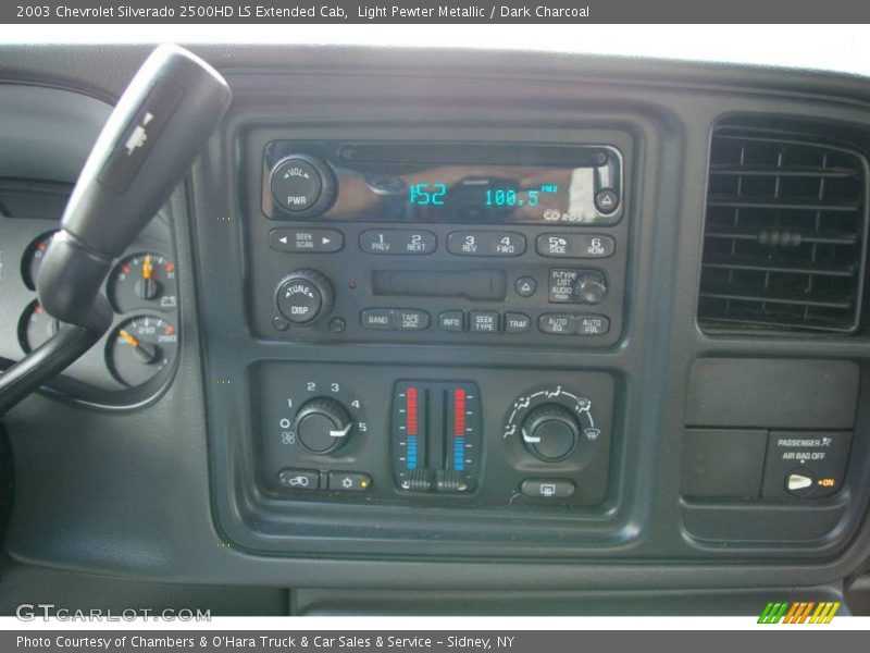 Light Pewter Metallic / Dark Charcoal 2003 Chevrolet Silverado 2500HD LS Extended Cab