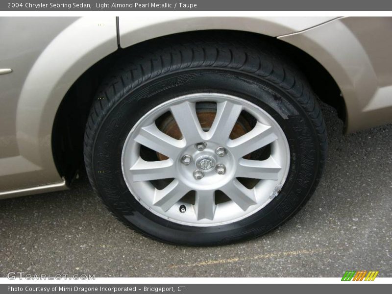 Light Almond Pearl Metallic / Taupe 2004 Chrysler Sebring Sedan