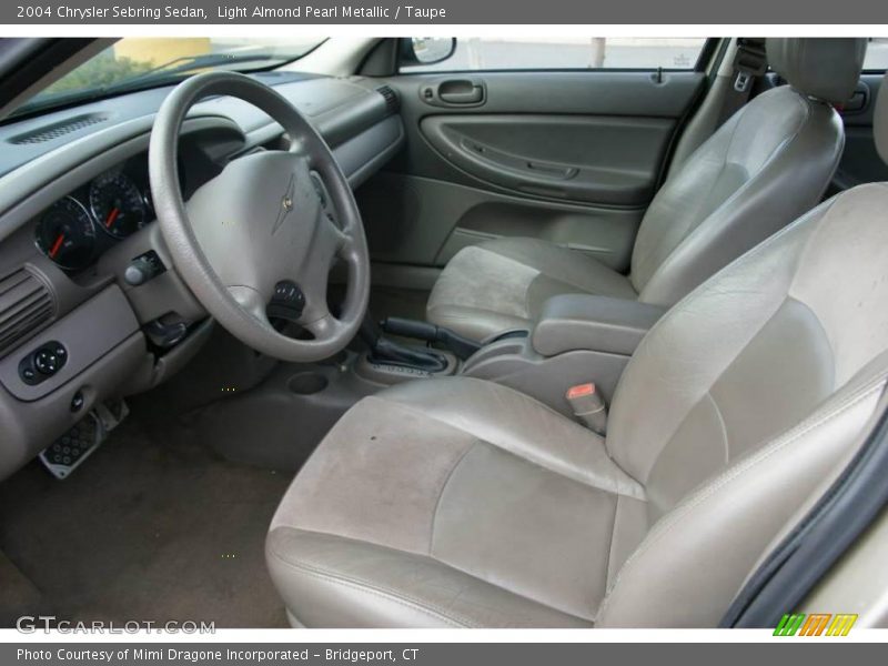 Light Almond Pearl Metallic / Taupe 2004 Chrysler Sebring Sedan