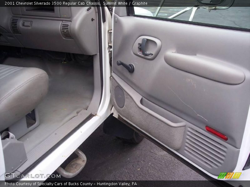 Summit White / Graphite 2001 Chevrolet Silverado 3500 Regular Cab Chassis