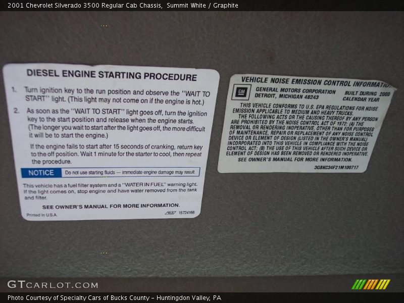 Summit White / Graphite 2001 Chevrolet Silverado 3500 Regular Cab Chassis
