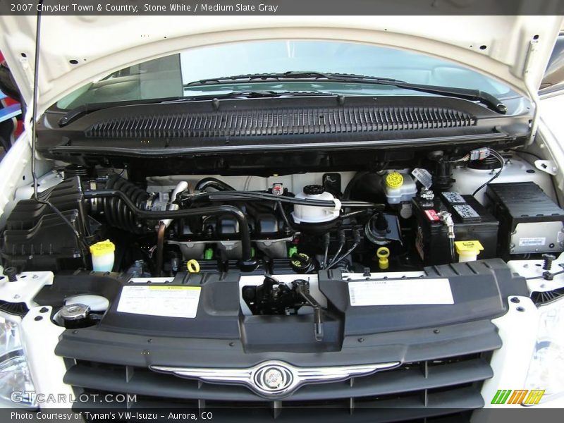 Stone White / Medium Slate Gray 2007 Chrysler Town & Country