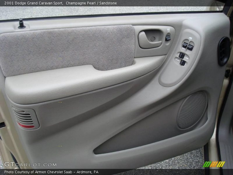 Champagne Pearl / Sandstone 2001 Dodge Grand Caravan Sport